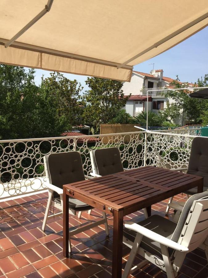 Domic ,Two Bedrooms Whit Large Terrace Njivice Εξωτερικό φωτογραφία